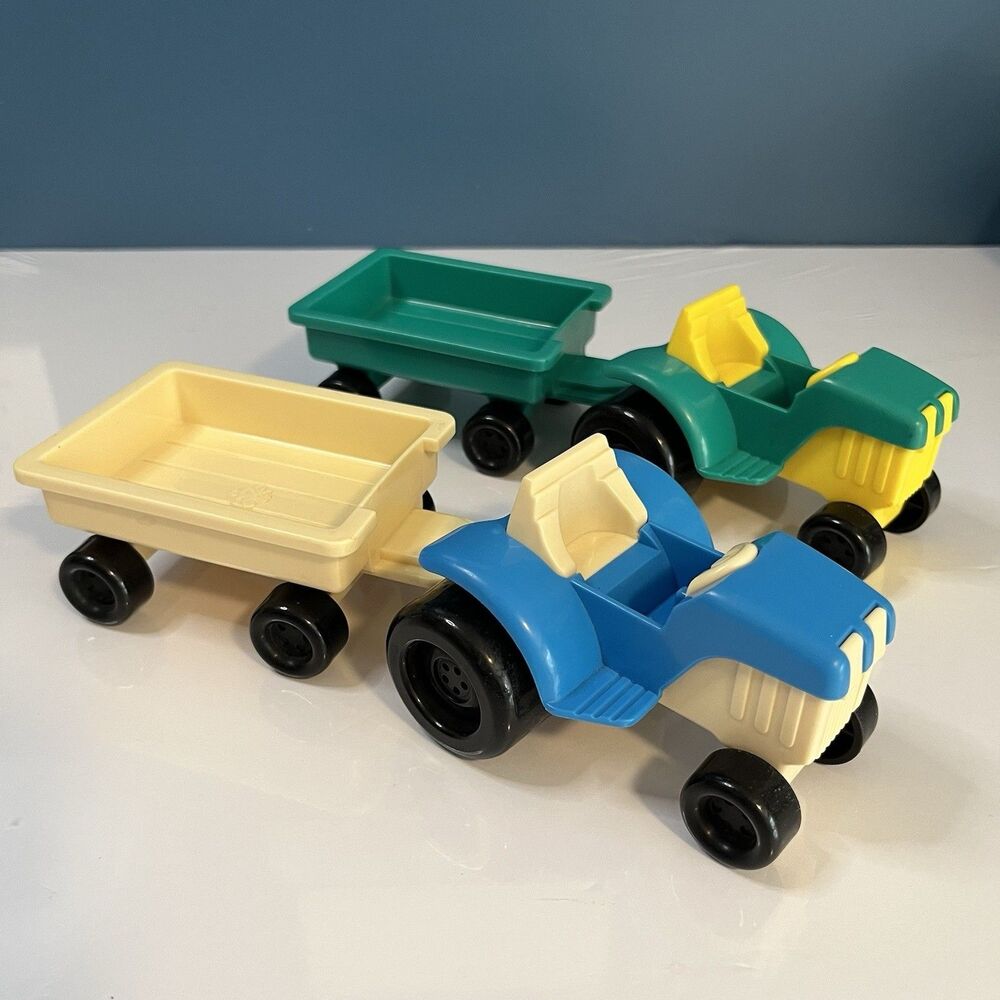 VTG Toys R Us Tractor & Trailer Play Sets Plastic 1997 TRG&G *HTF